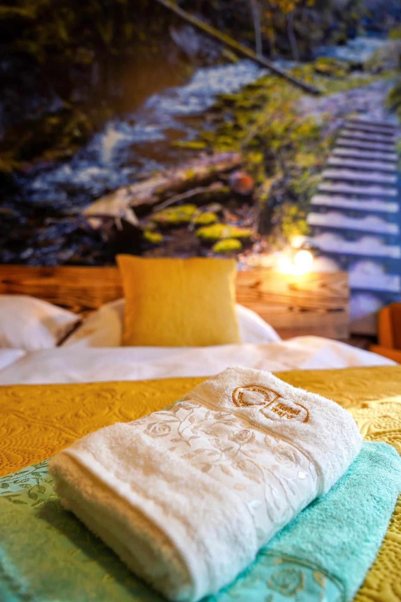 Hotel Raj Dedinky Luaran gambar