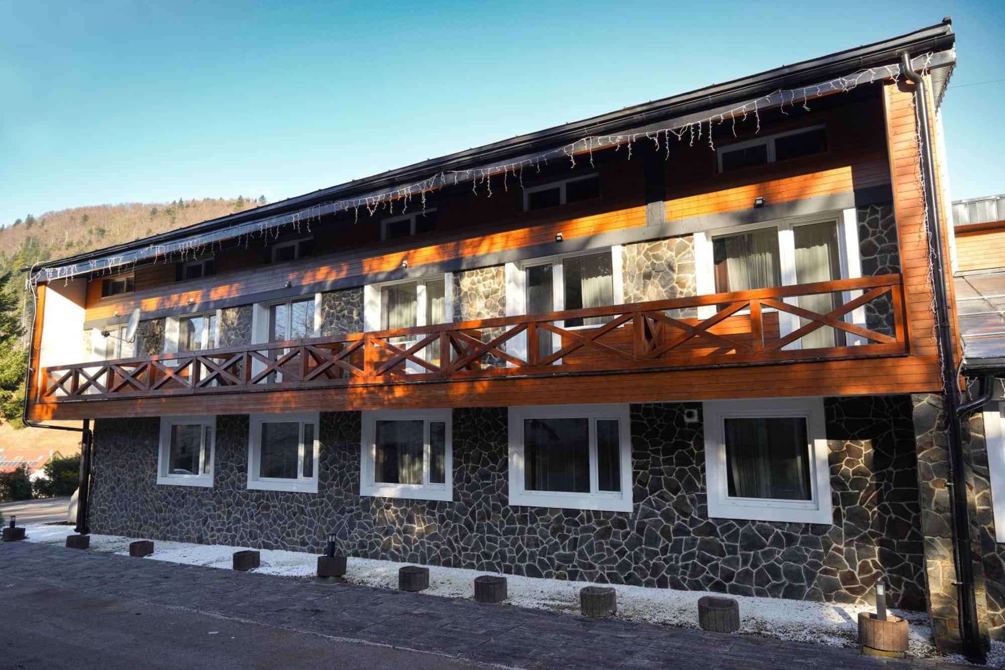 Hotel Raj Dedinky Luaran gambar