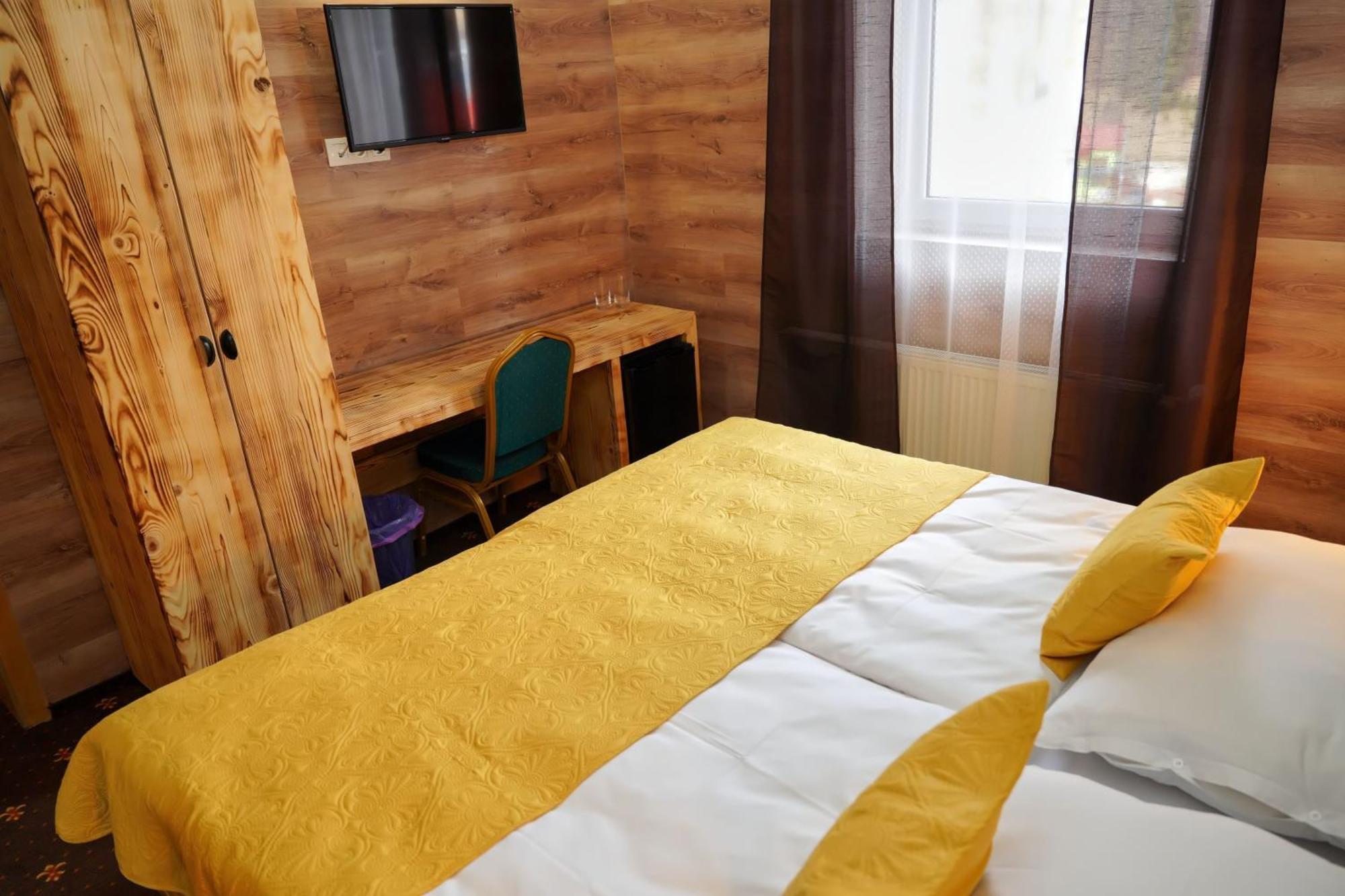 Hotel Raj Dedinky Luaran gambar