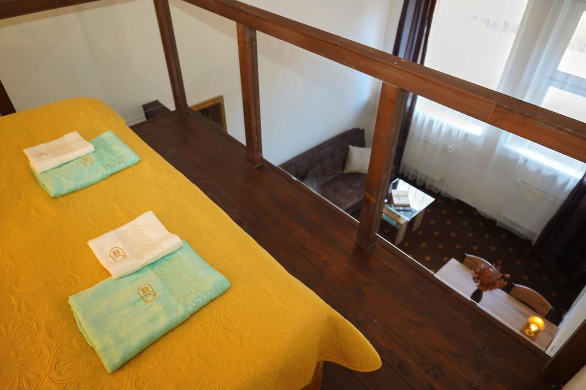 Hotel Raj Dedinky Luaran gambar